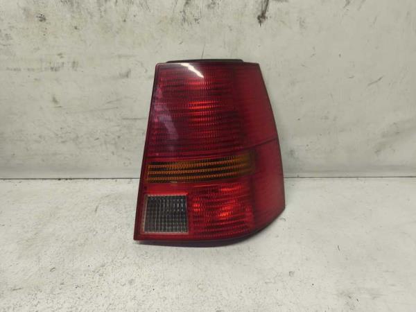 FEU ARRIERE DROIT VW  - Vue 1